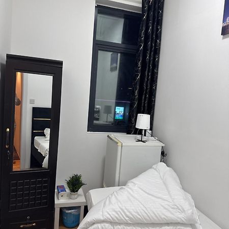 Four Stars Hostel Dubaj Kültér fotó
