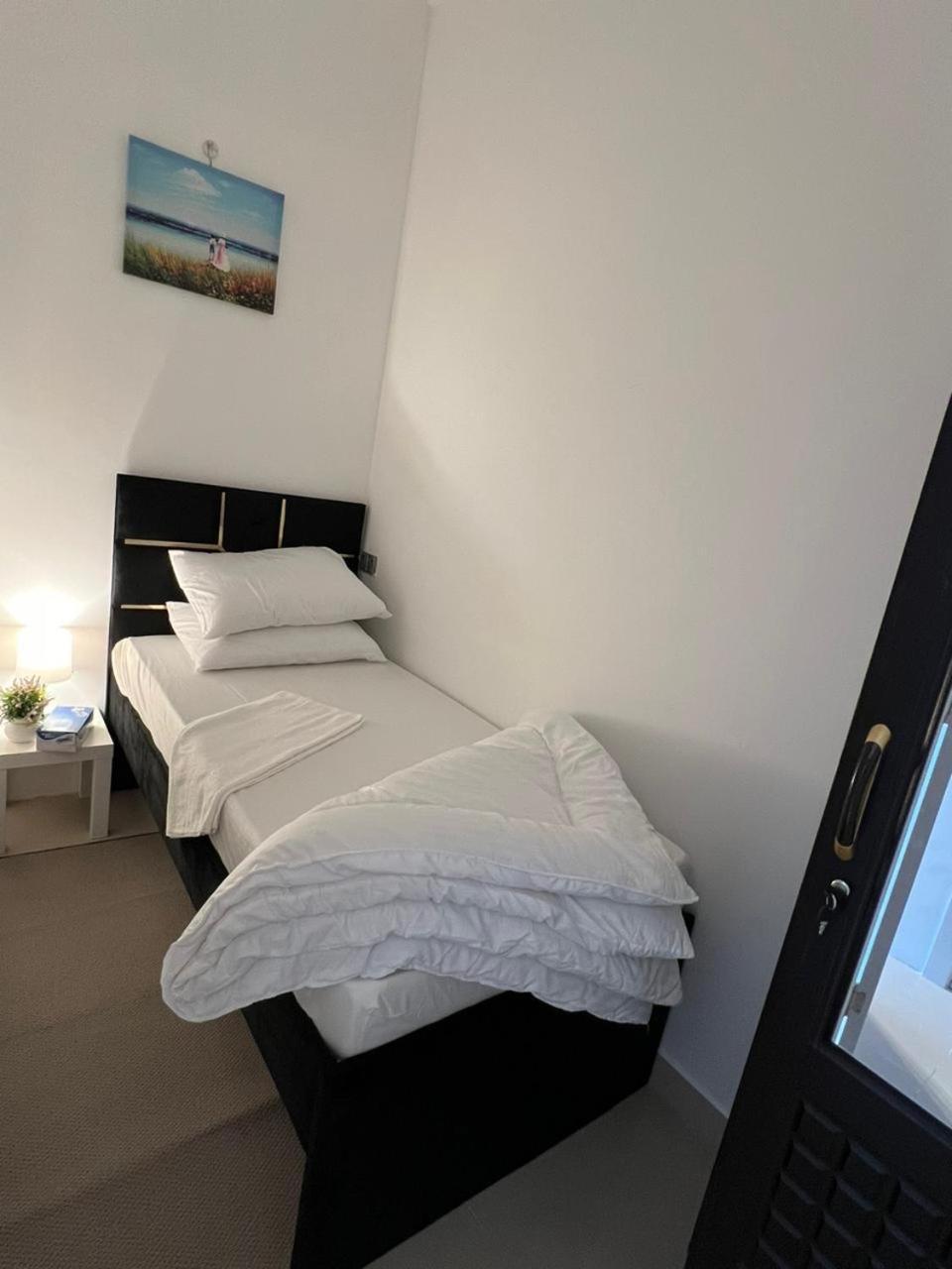 Four Stars Hostel Dubaj Kültér fotó