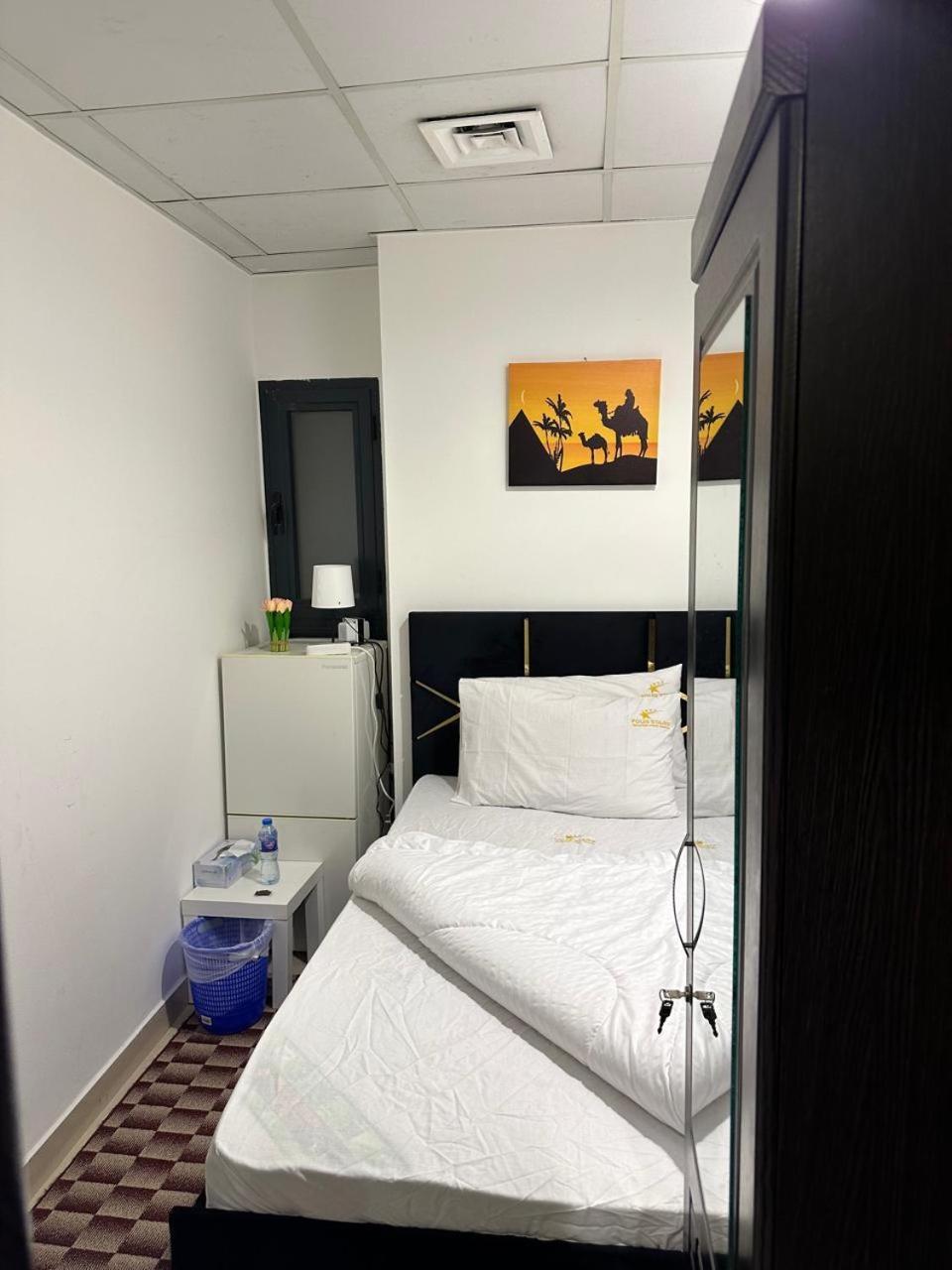 Four Stars Hostel Dubaj Kültér fotó