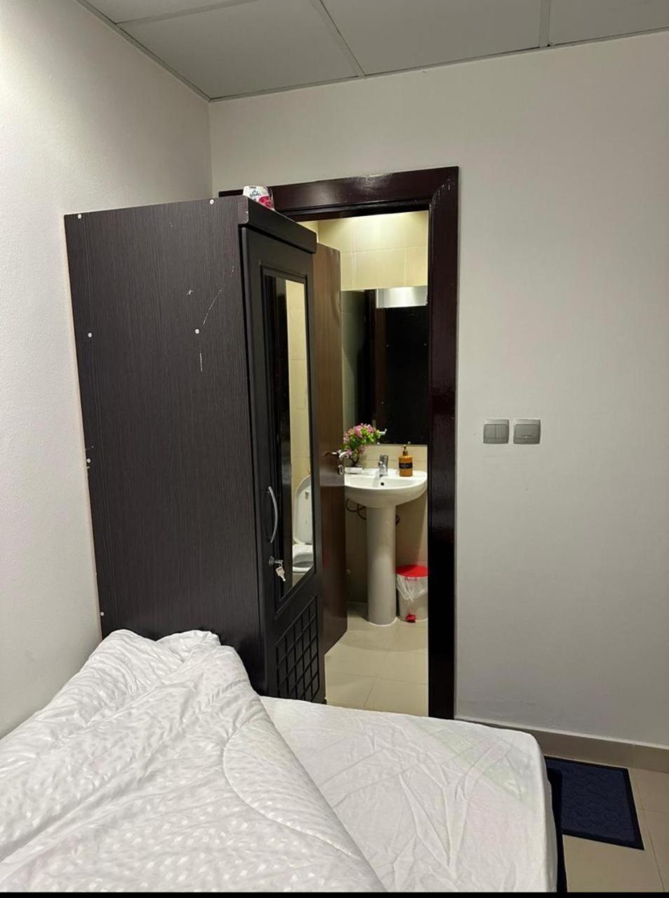 Four Stars Hostel Dubaj Kültér fotó