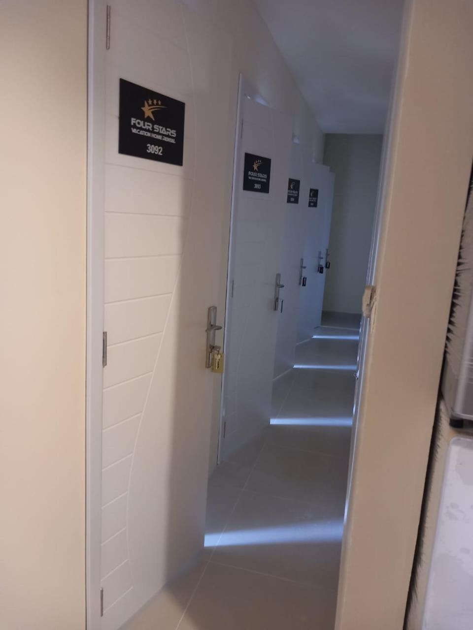Four Stars Hostel Dubaj Kültér fotó