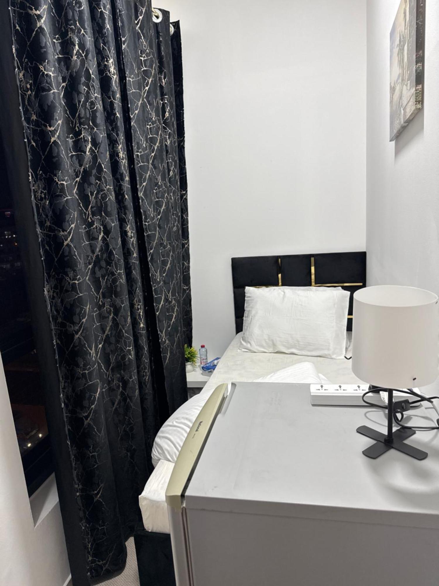 Four Stars Hostel Dubaj Kültér fotó